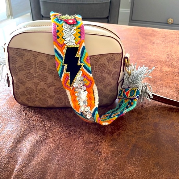 🎀COACH SIGNATURE CROSSBODY BAG WITH BOHO STRAP & ORIGINAL STRAP🎀 - Picture 3 of 7